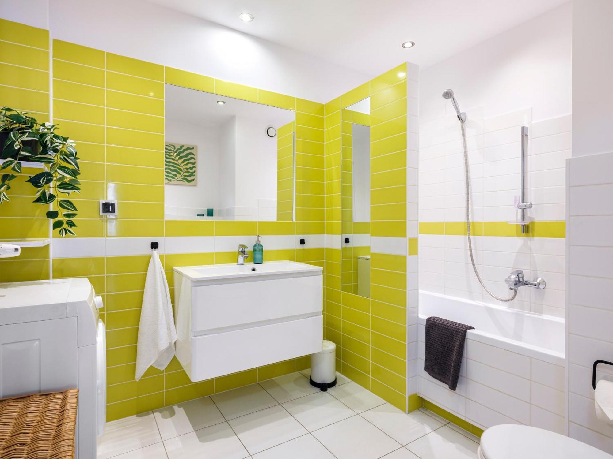 Rewers Apartment - Swietokrzyska St คราคูฟ ภายนอก รูปภาพ